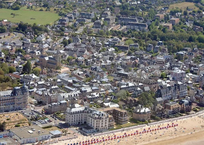 Havre De Paix En Bord De *